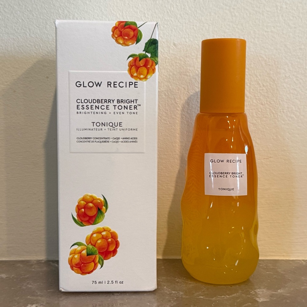 Glow Recipe Cloudberry Bright Essence Toner - 2.5 Fl Oz